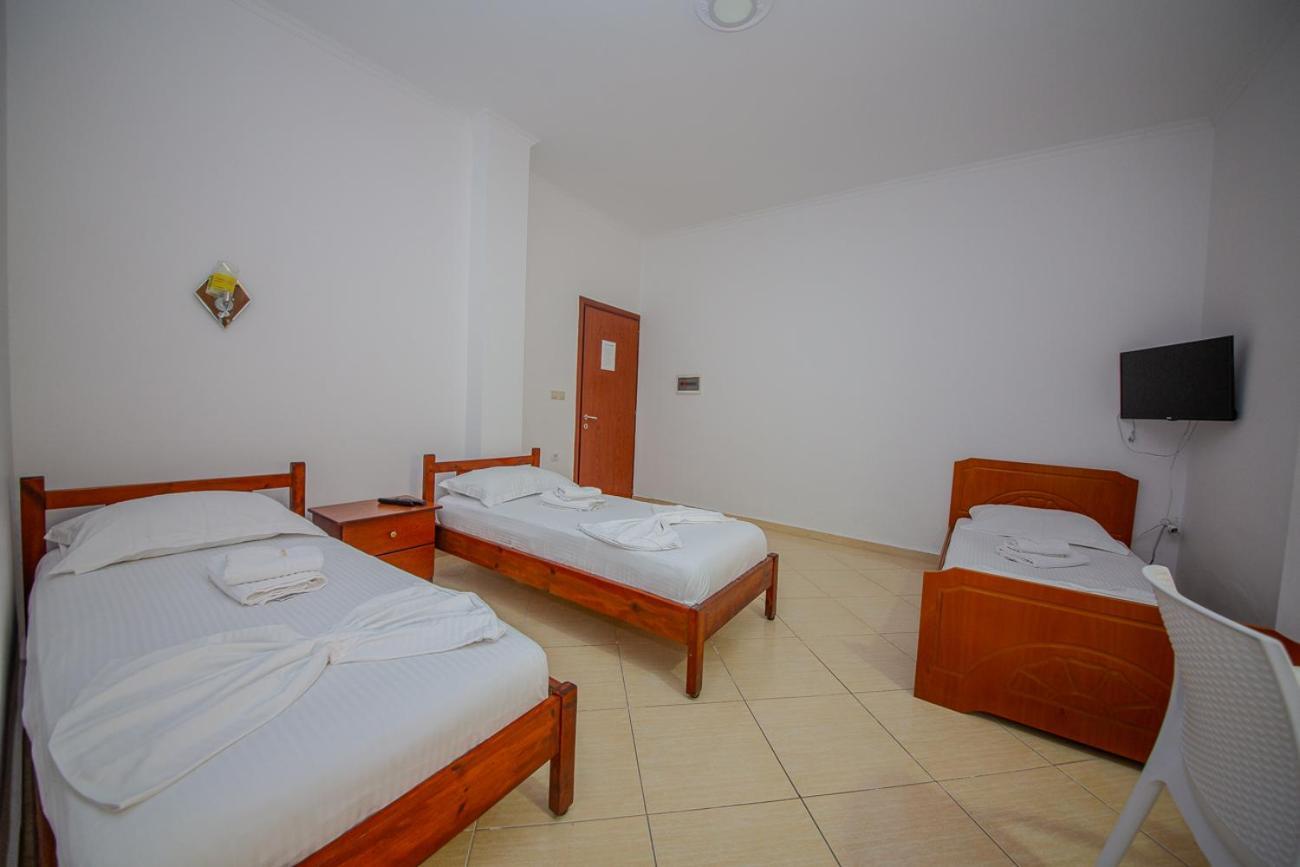 Hotel Landi Ksamil Exterior foto
