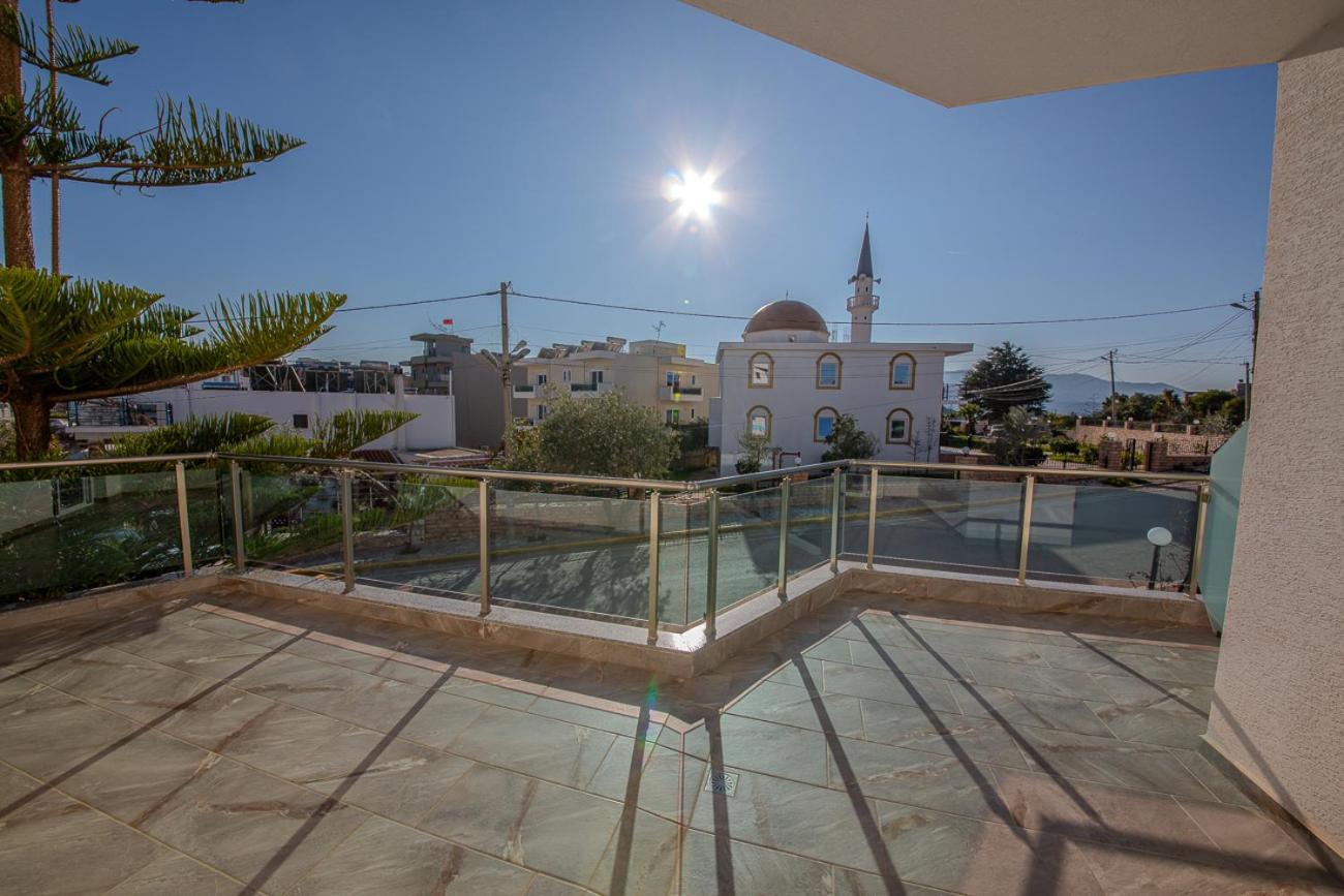 Hotel Landi Ksamil Exterior foto