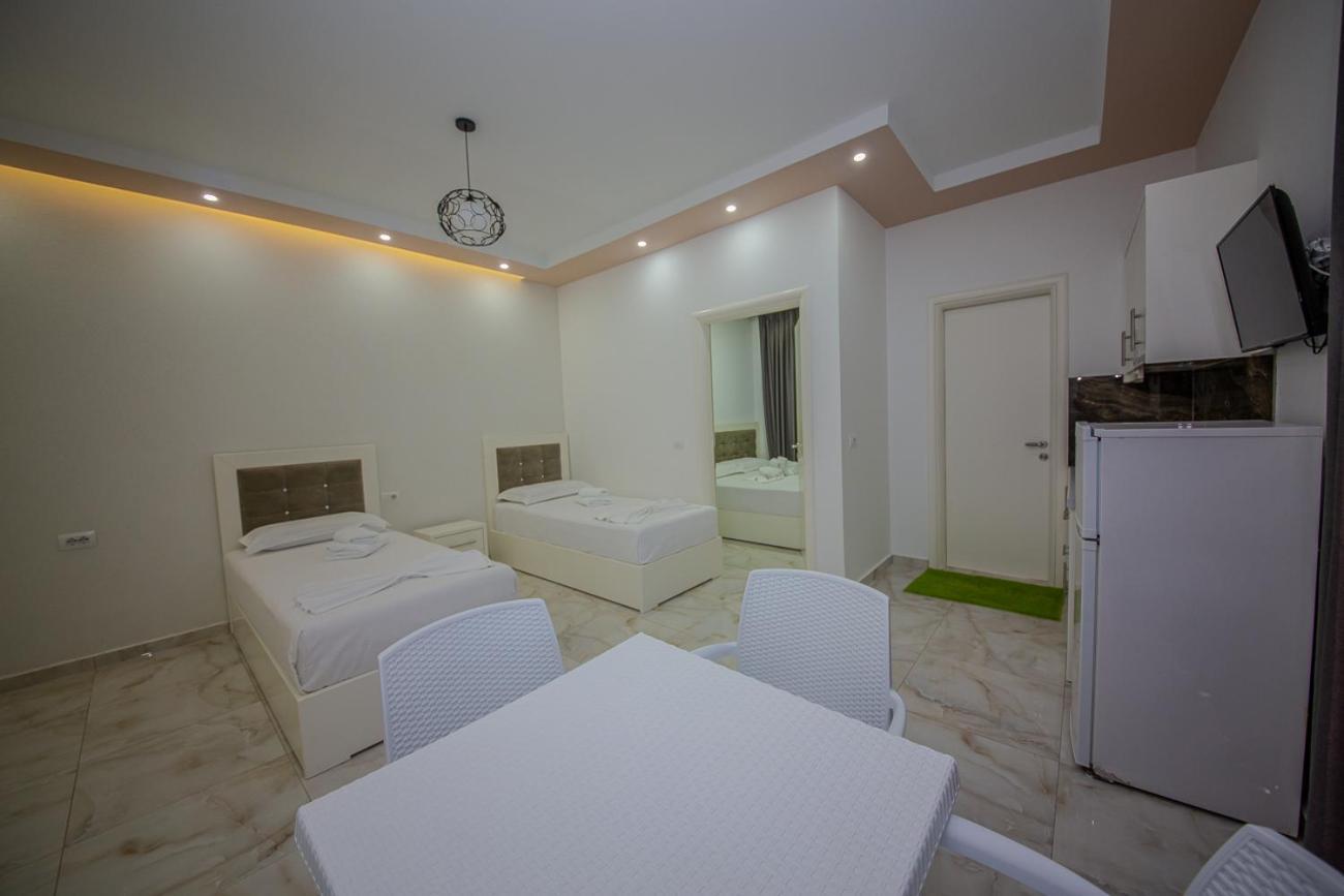 Hotel Landi Ksamil Exterior foto